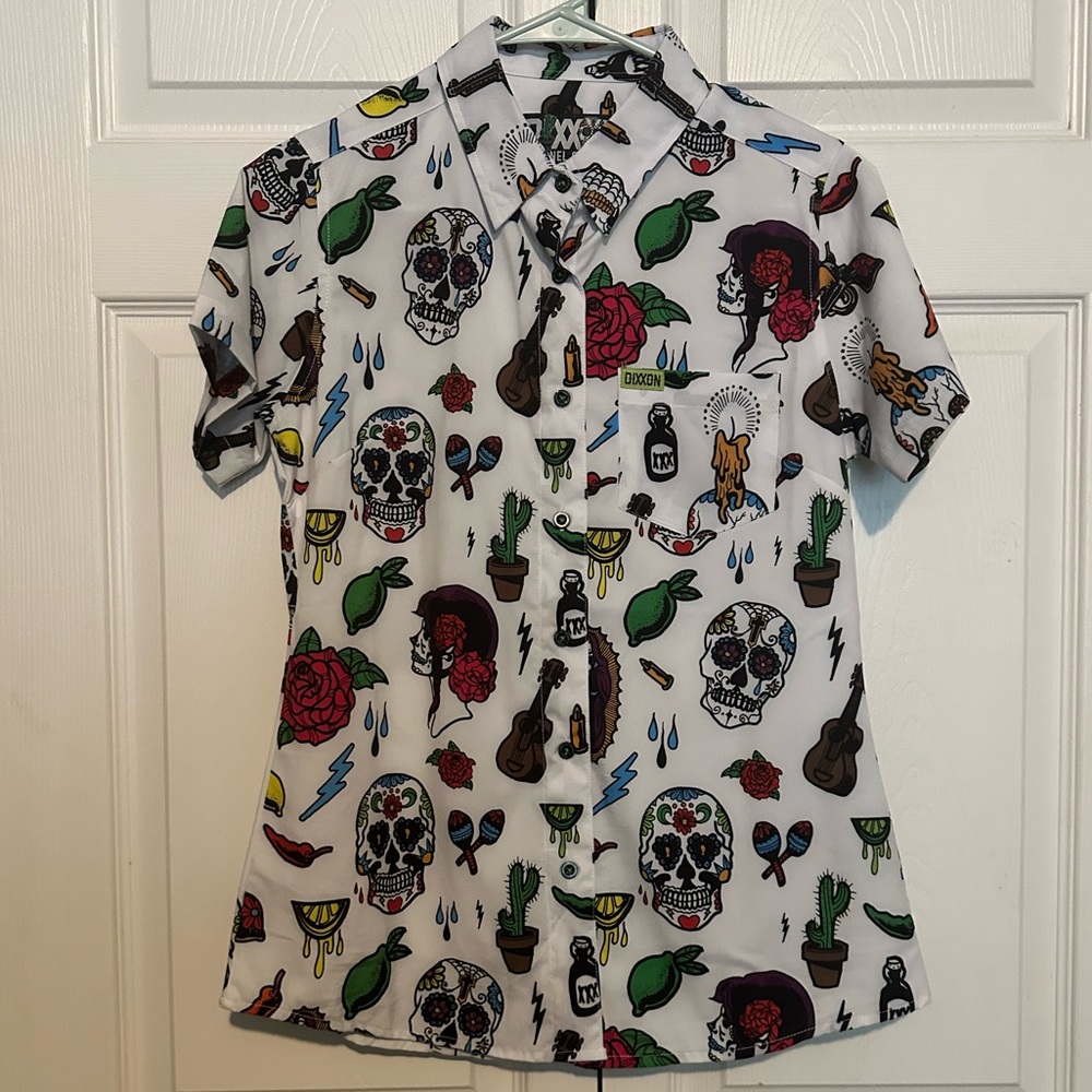 DIXXON Small “LA OFRENDA” short sleeve shirt